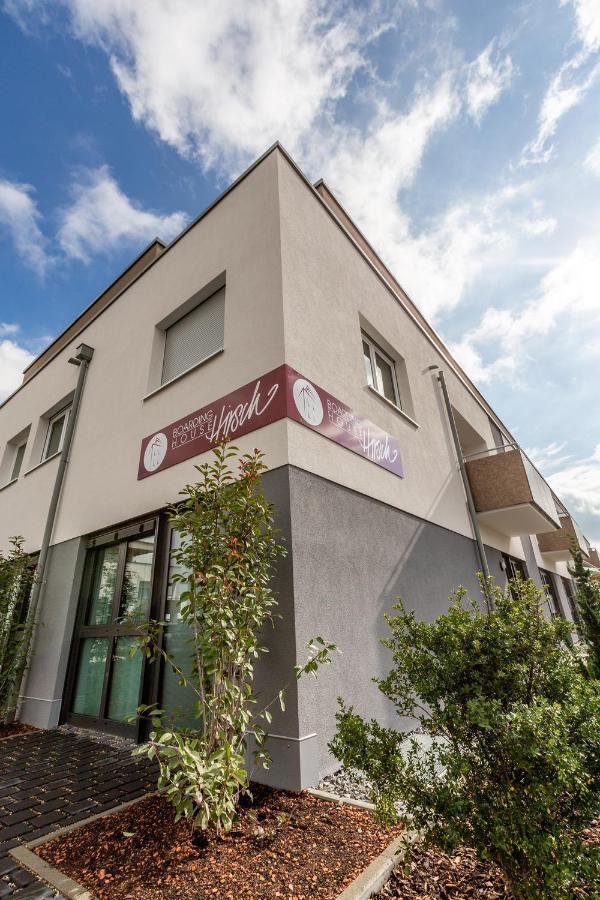 Boardinghouse Hirsch - Apartments In Kork Kehl Bagian luar foto